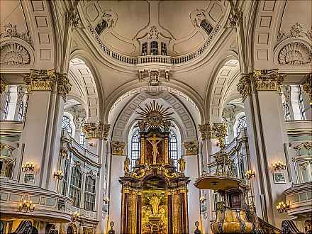 Kirchenführung in St. Petri: Von Ansgar bis Zimbelstern