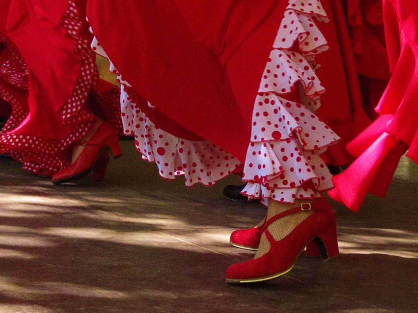 Flamenco en directo y tapas en Tapas und Mehr