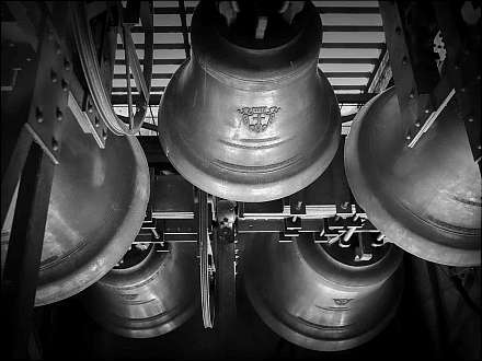 Carillon — Turmglockenspiel am Mahnmal St. Nikolai