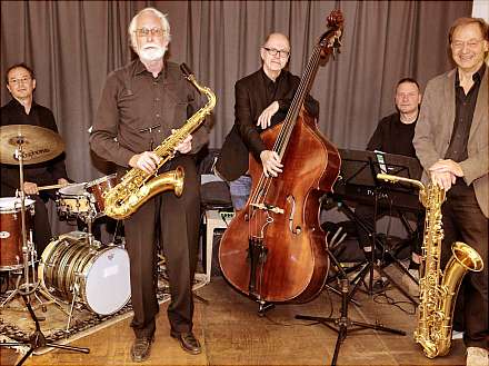 Live: Saxotones Jazz Quintett
