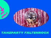 Faltenrock — Der Ü60 Tanzabend